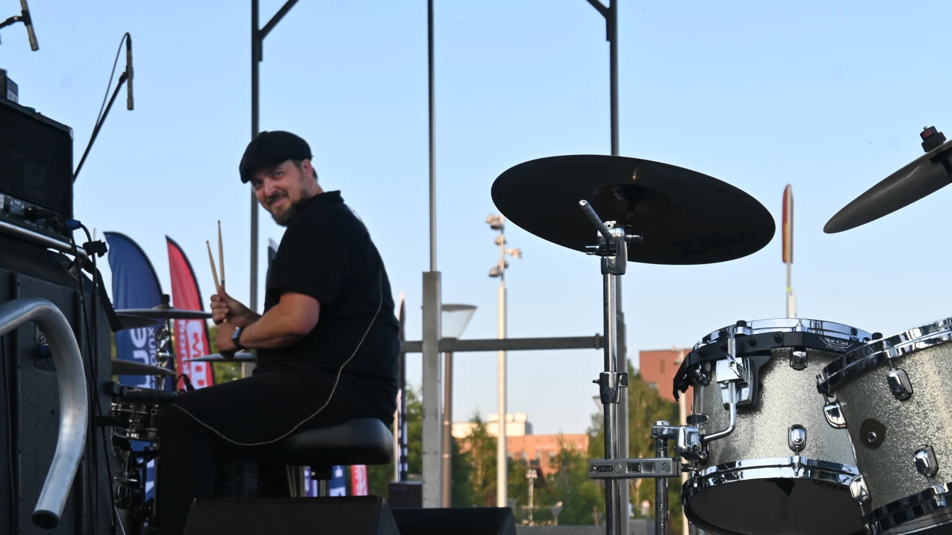 The Drowners live, drums, 2025
